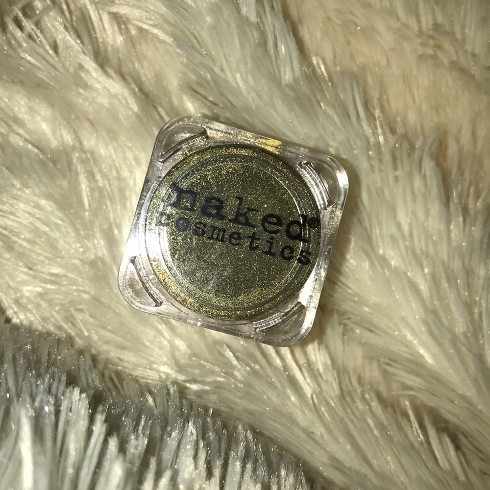 Naked Cosmetics Eyeshadow